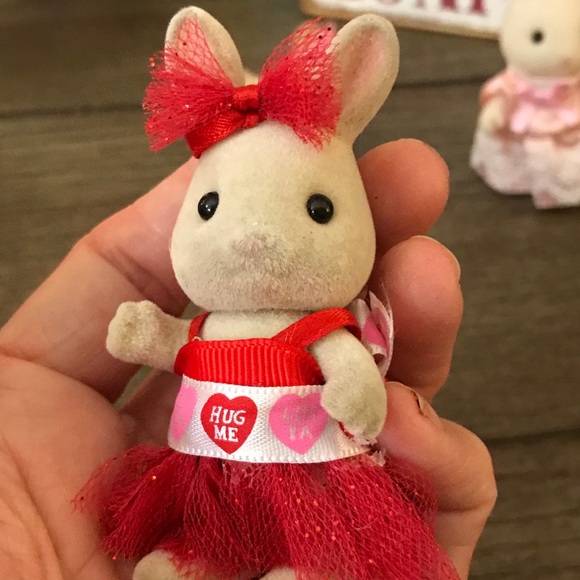 Calico Critter Rabbits - Picture 6 of 9